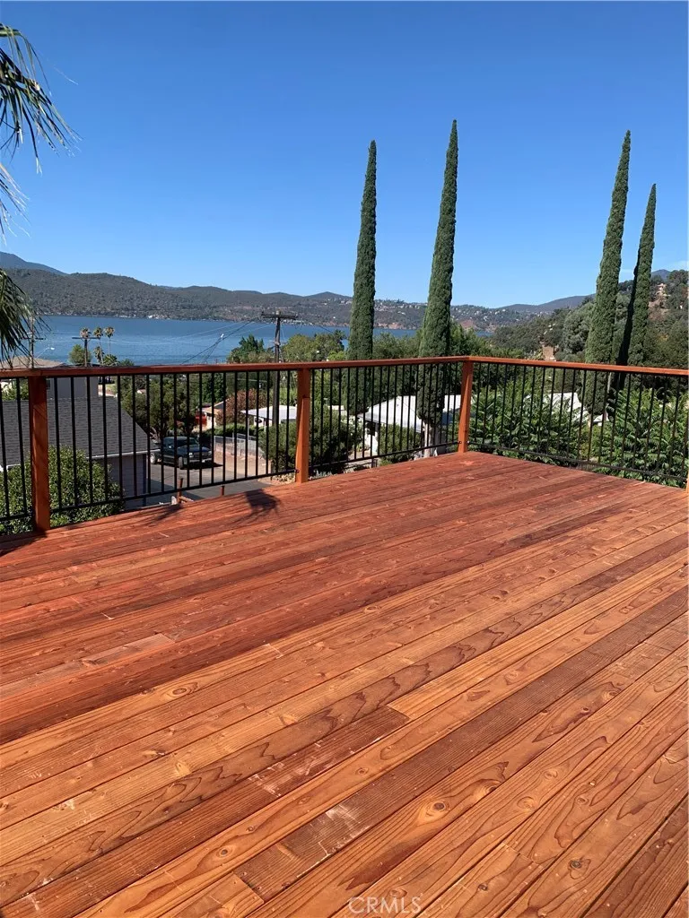 13649 Arrowhead Road Clearlake, CA 95422
