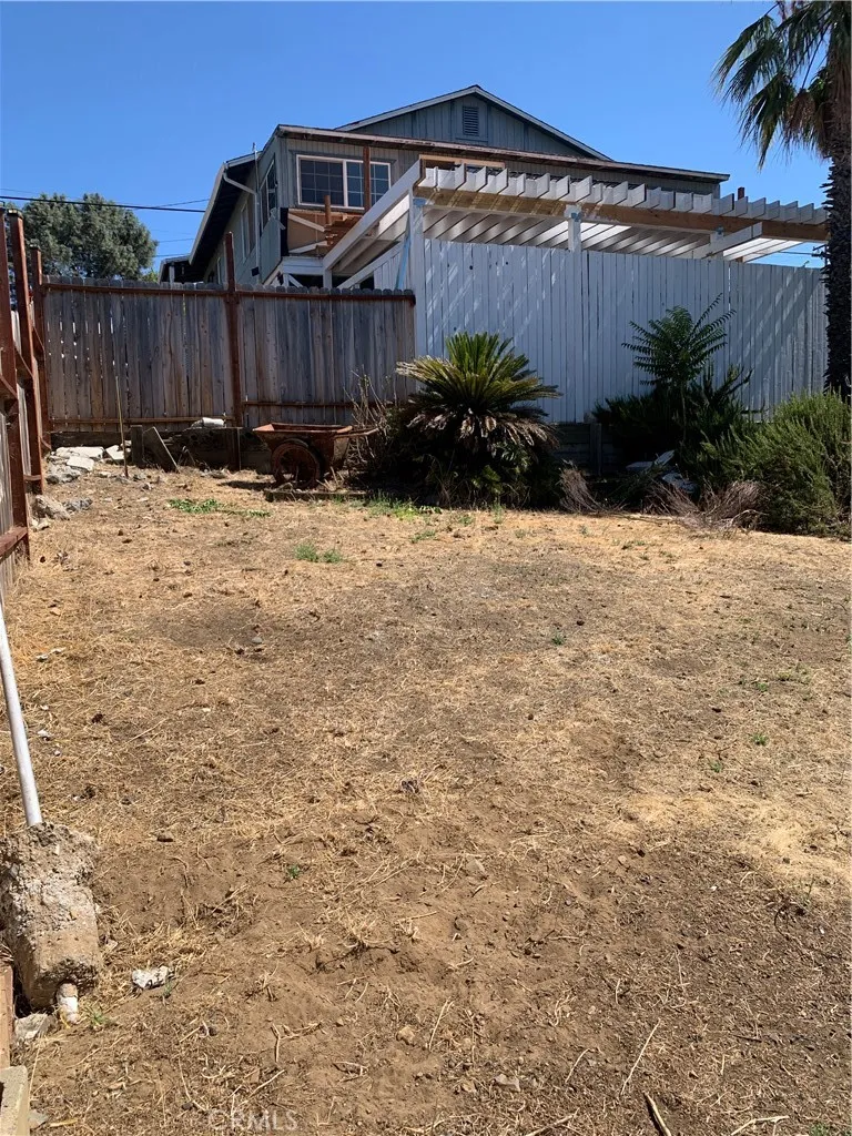 13649 Arrowhead Road Clearlake, CA 95422