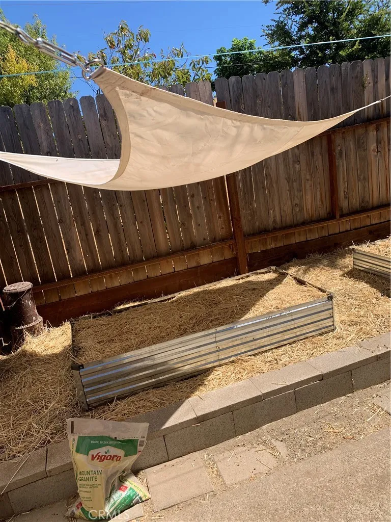 13649 Arrowhead Road Clearlake, CA 95422