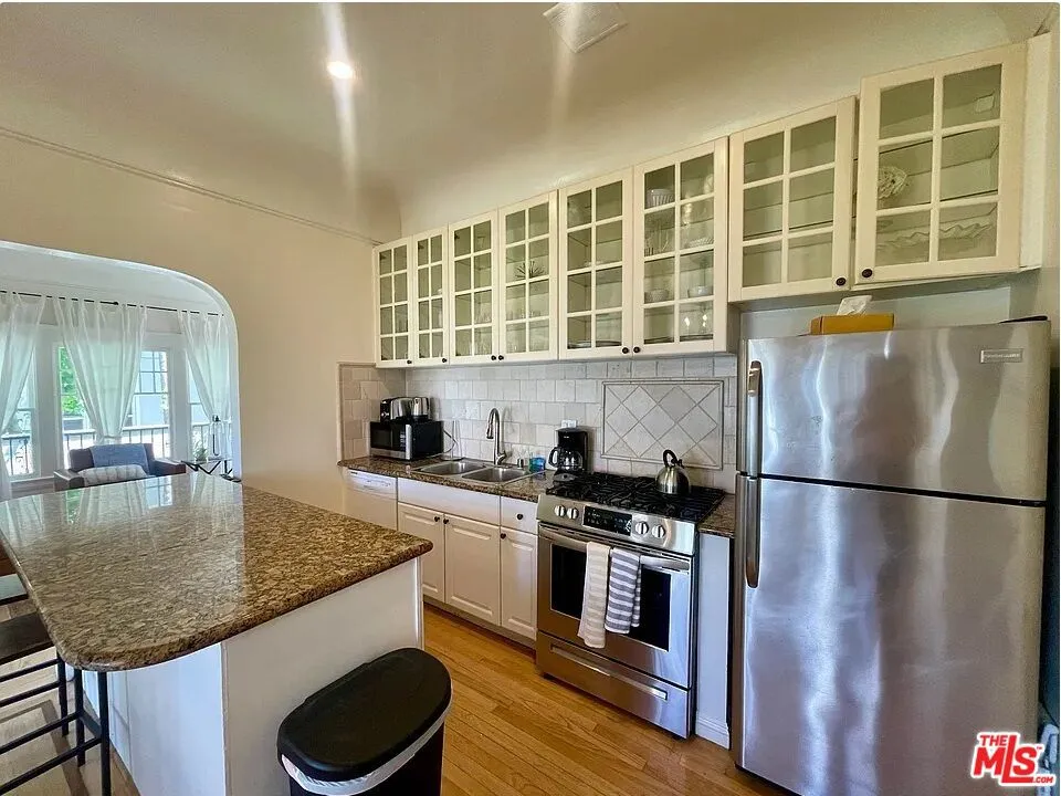1028 4th Street Santa Monica, CA 90403
