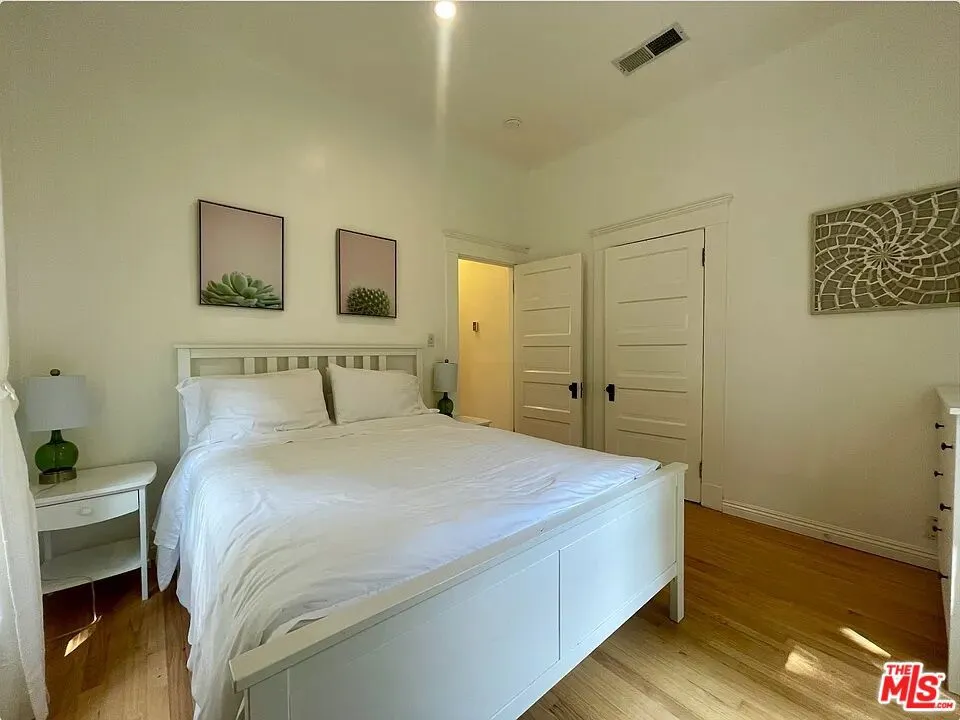 1028 4th Street Santa Monica, CA 90403