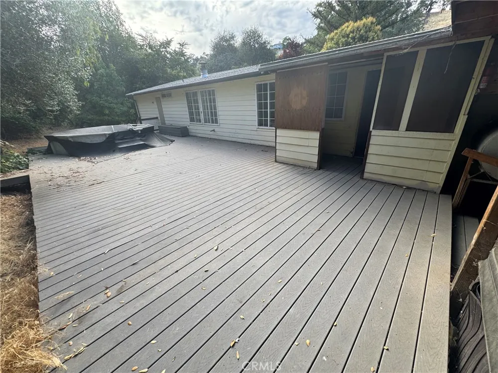 6844 Floyd Way Nice, CA 95464
