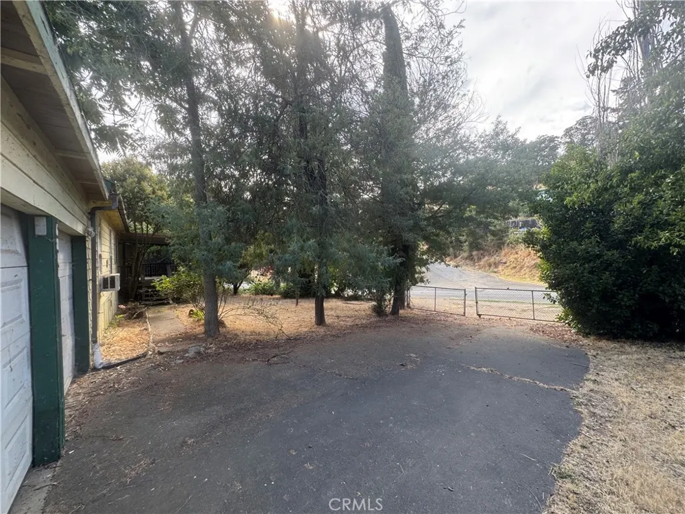 6844 Floyd Way Nice, CA 95464