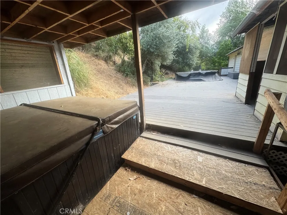 6844 Floyd Way Nice, CA 95464