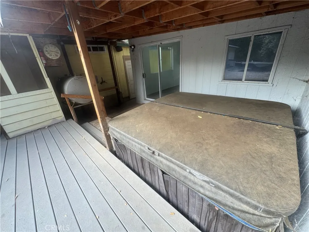 6844 Floyd Way Nice, CA 95464