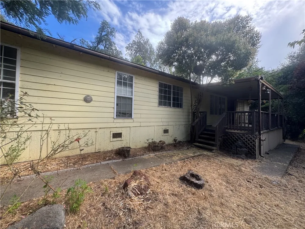 6844 Floyd Way Nice, CA 95464