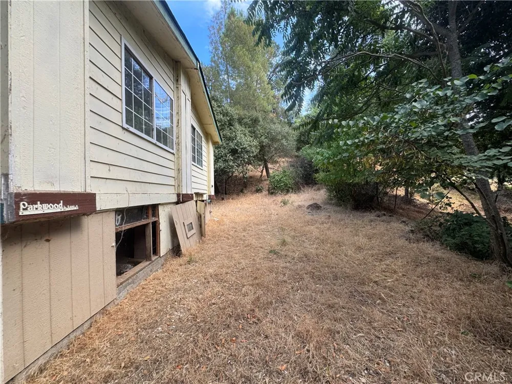 6844 Floyd Way Nice, CA 95464