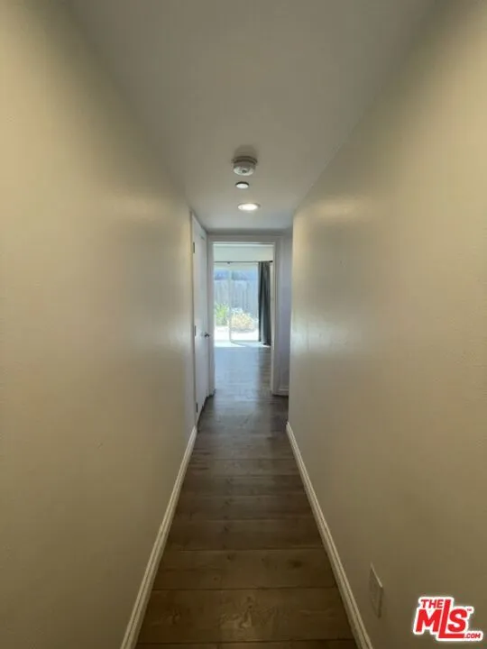 5733 Fulcher Avenue North Hollywood, CA 91601