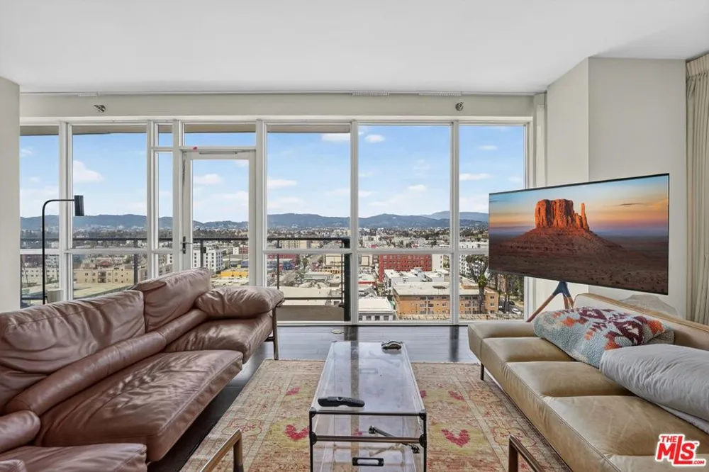 3785 Wilshire Boulevard #1212 Los Angeles, CA 90010