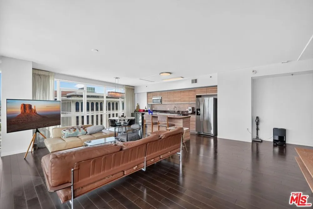 3785 Wilshire Boulevard #1212 Los Angeles, CA 90010