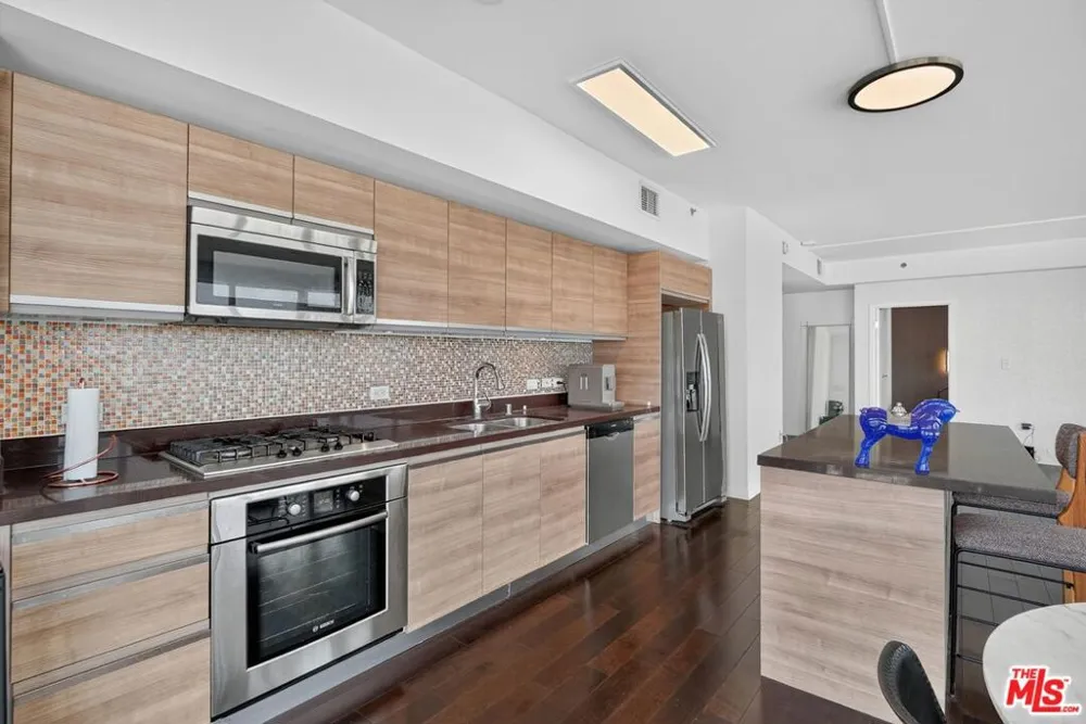 3785 Wilshire Boulevard #1212 Los Angeles, CA 90010