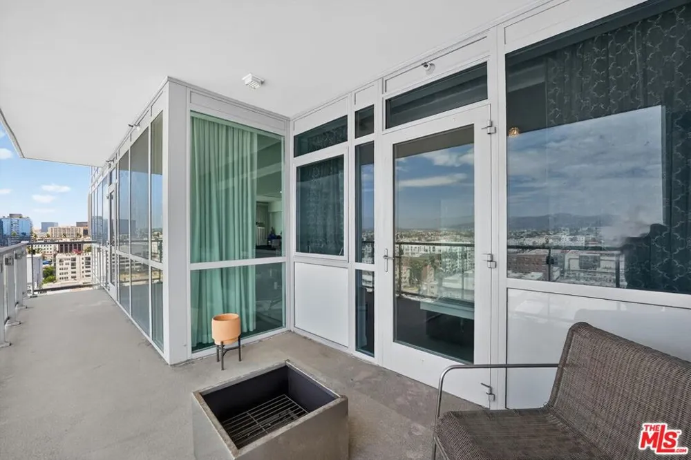 3785 Wilshire Boulevard #1212 Los Angeles, CA 90010