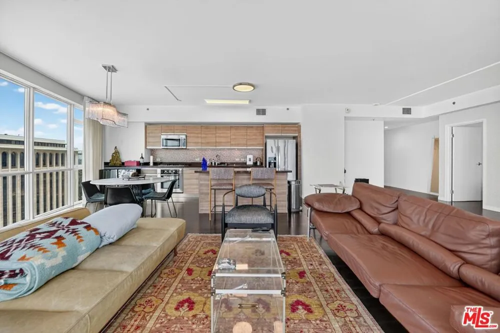 3785 Wilshire Boulevard #1212 Los Angeles, CA 90010