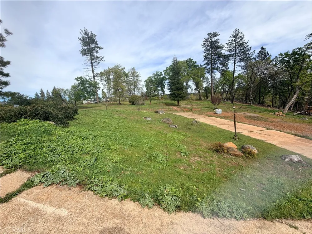 527 Nottingham Paradise, CA 95969