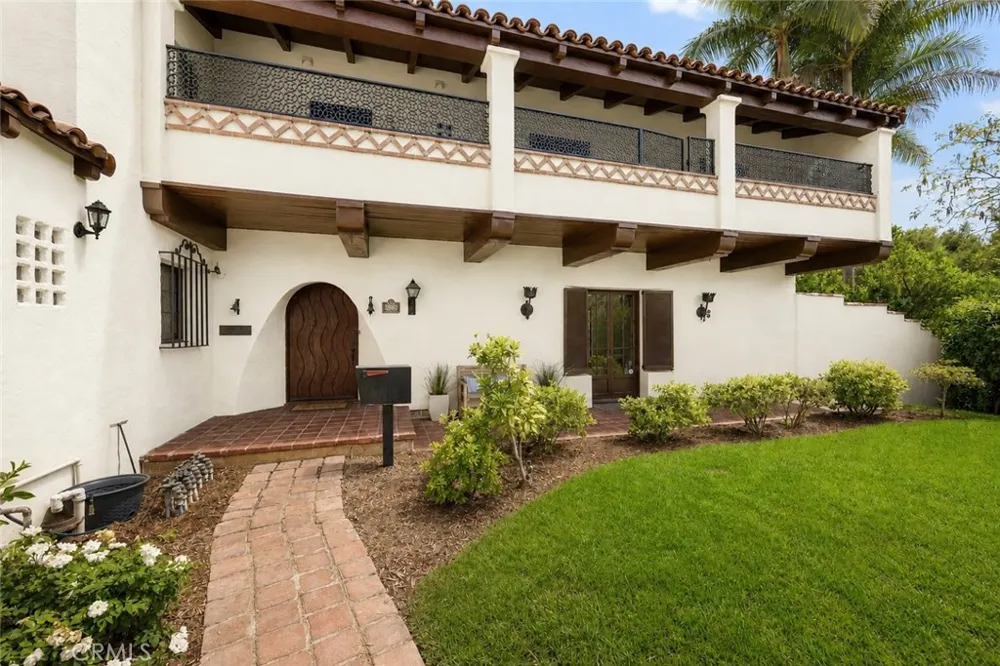 2500 Monterey San Marino, CA 91108