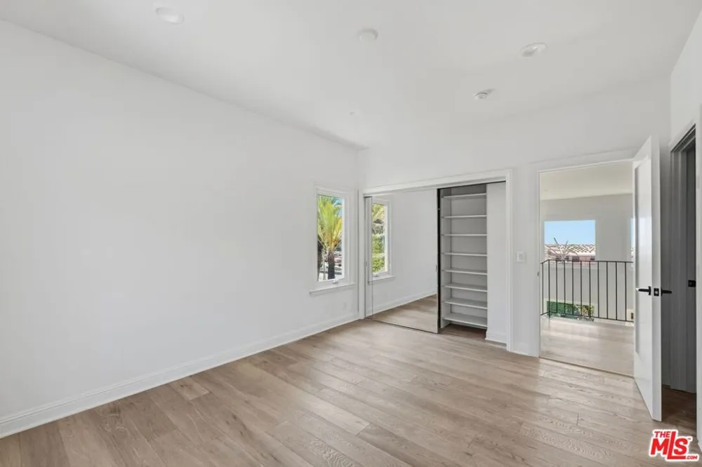 16802 Calle De Sarah Los Angeles, CA 90272
