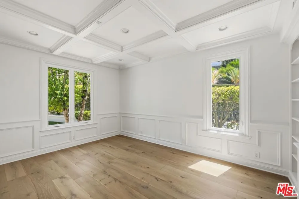 16802 Calle De Sarah Los Angeles, CA 90272