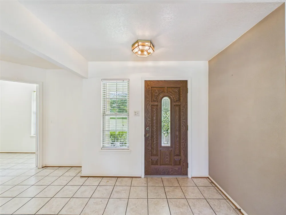 7711 Avenue M Santa Fe, TX 77510