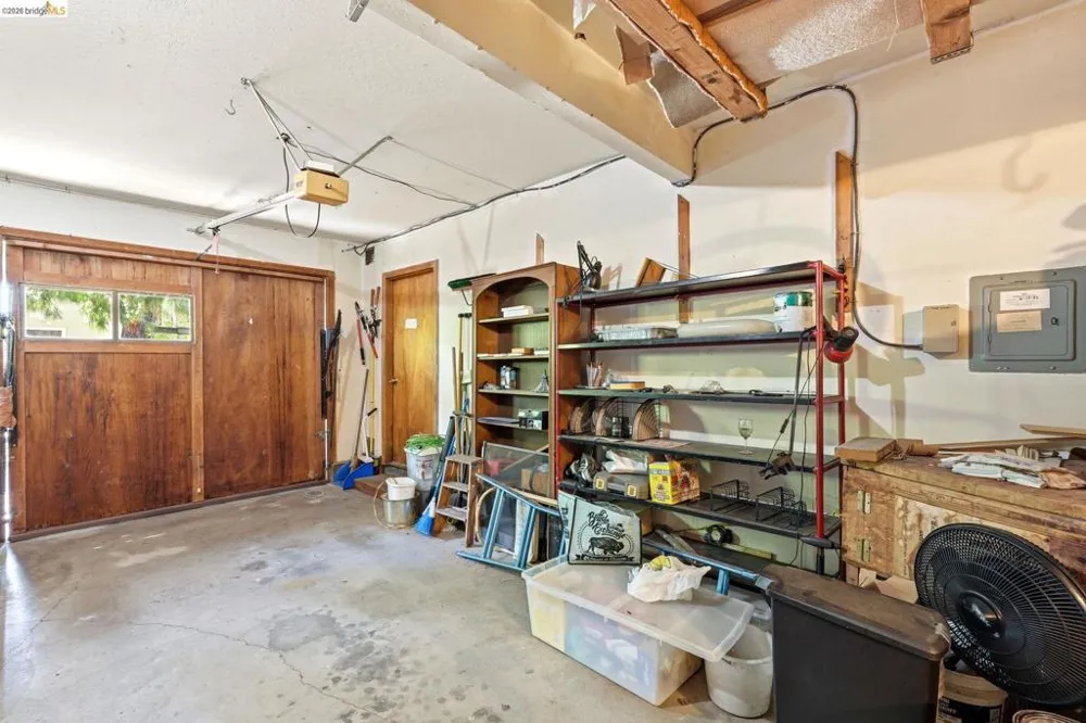 2915 Benvenue Ave #C Berkeley, CA 94705