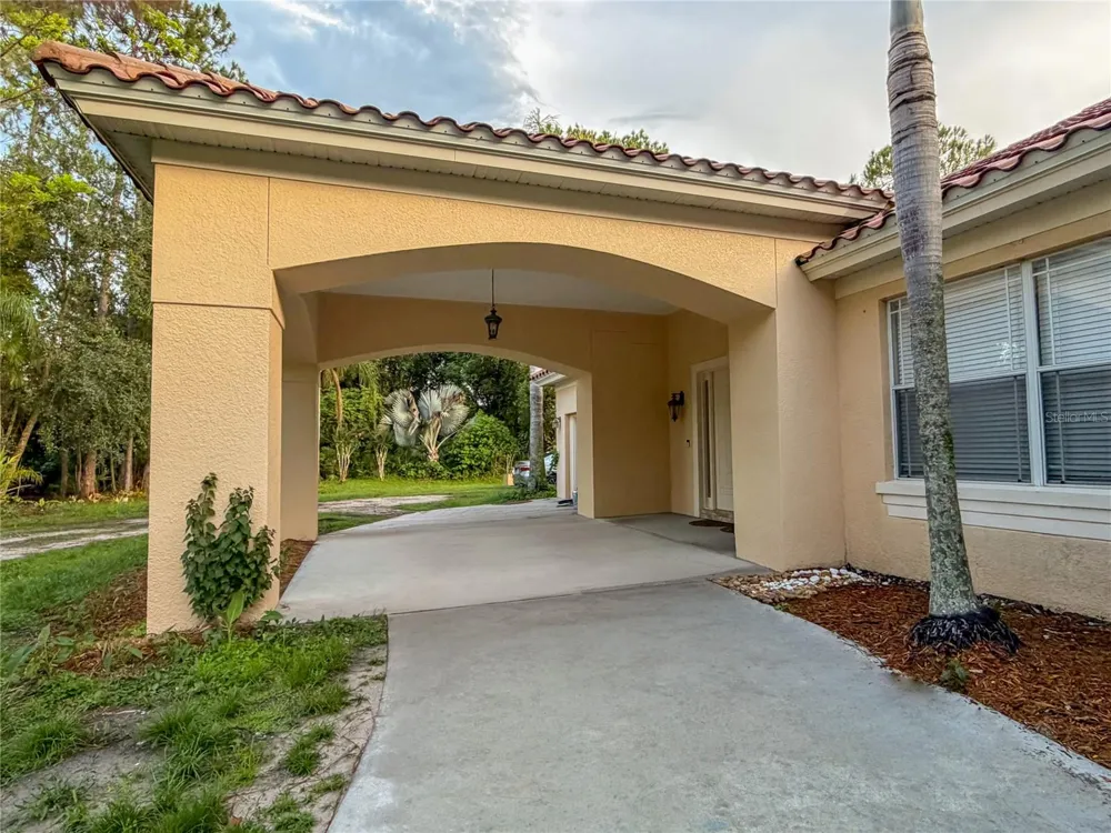 779 E CHAPMAN ROAD Oviedo, FL 32765