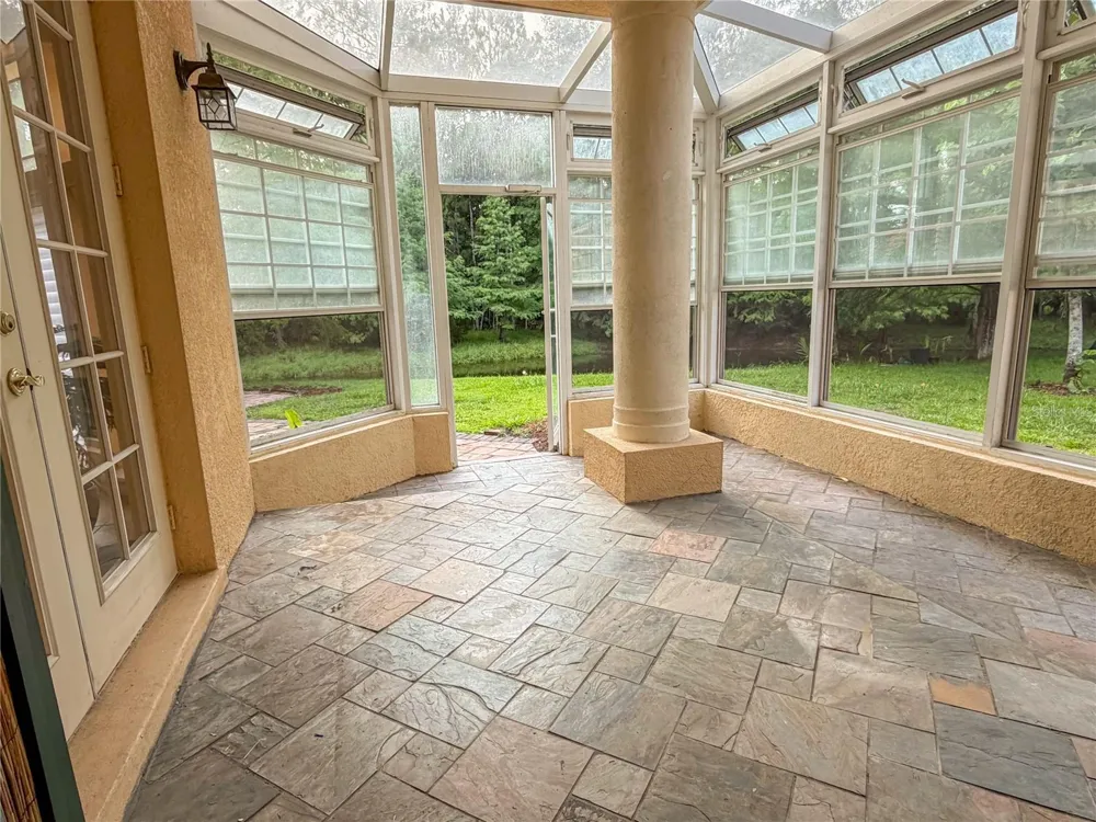 779 E CHAPMAN ROAD Oviedo, FL 32765