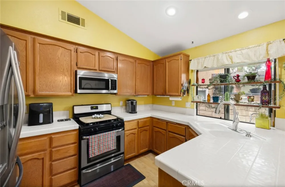 1213 Eckenrode Placentia, CA 92870