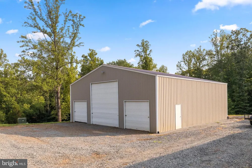 2236 CRAIGS STORE Afton, VA 22920