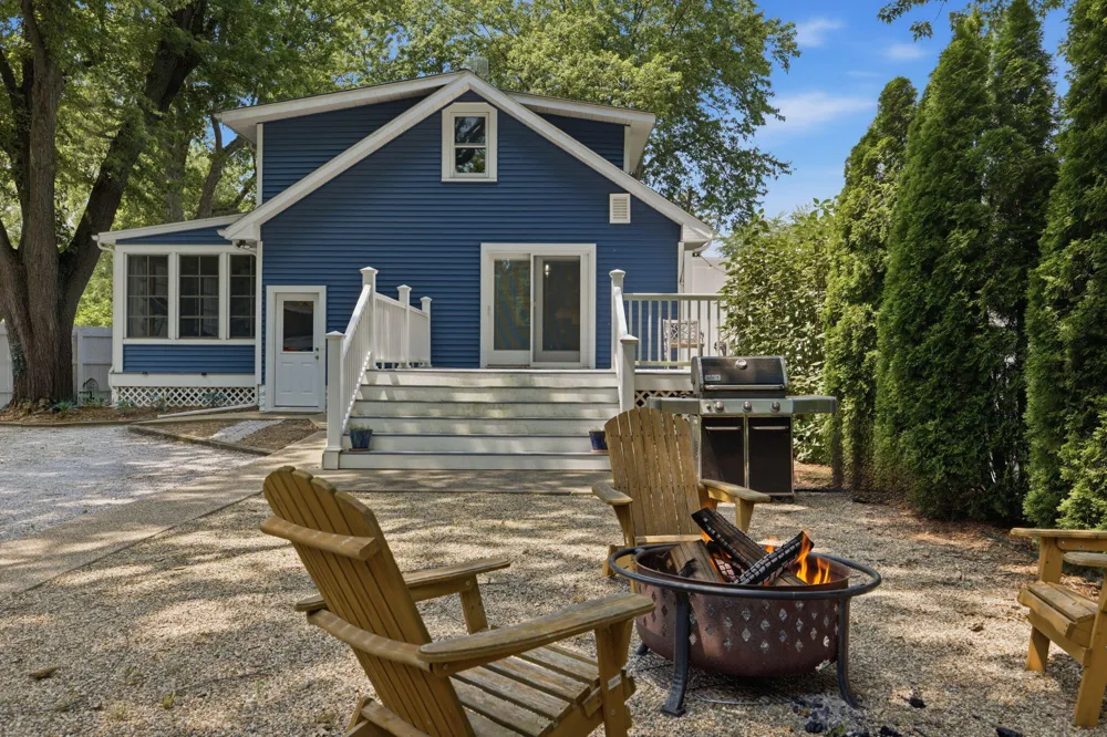 12865 Flynn Road Sawyer, MI 49125