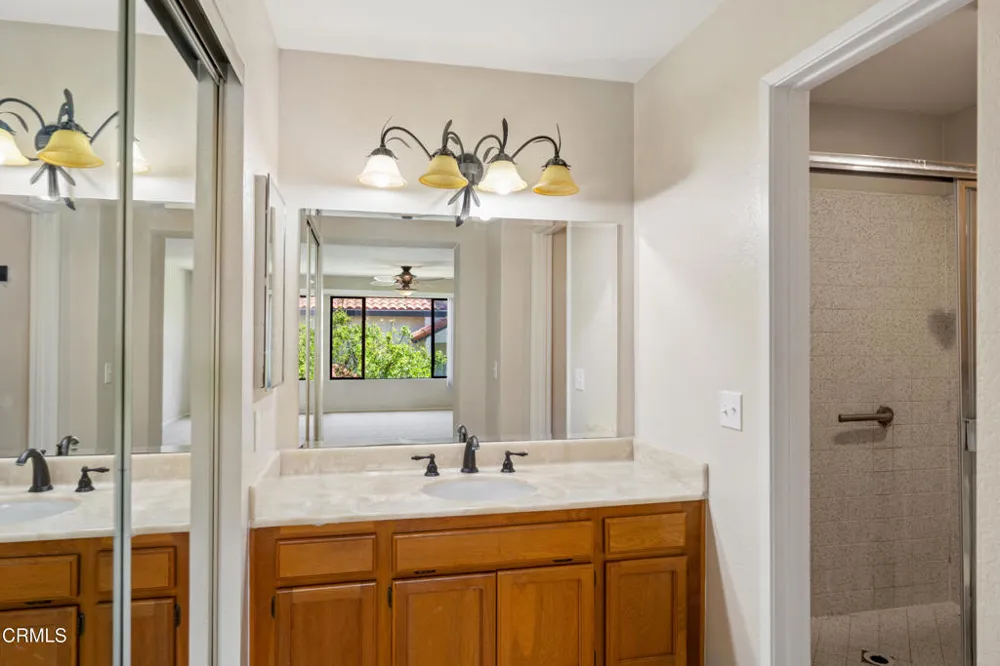 2167 Martinique Lane Oxnard, CA 93035
