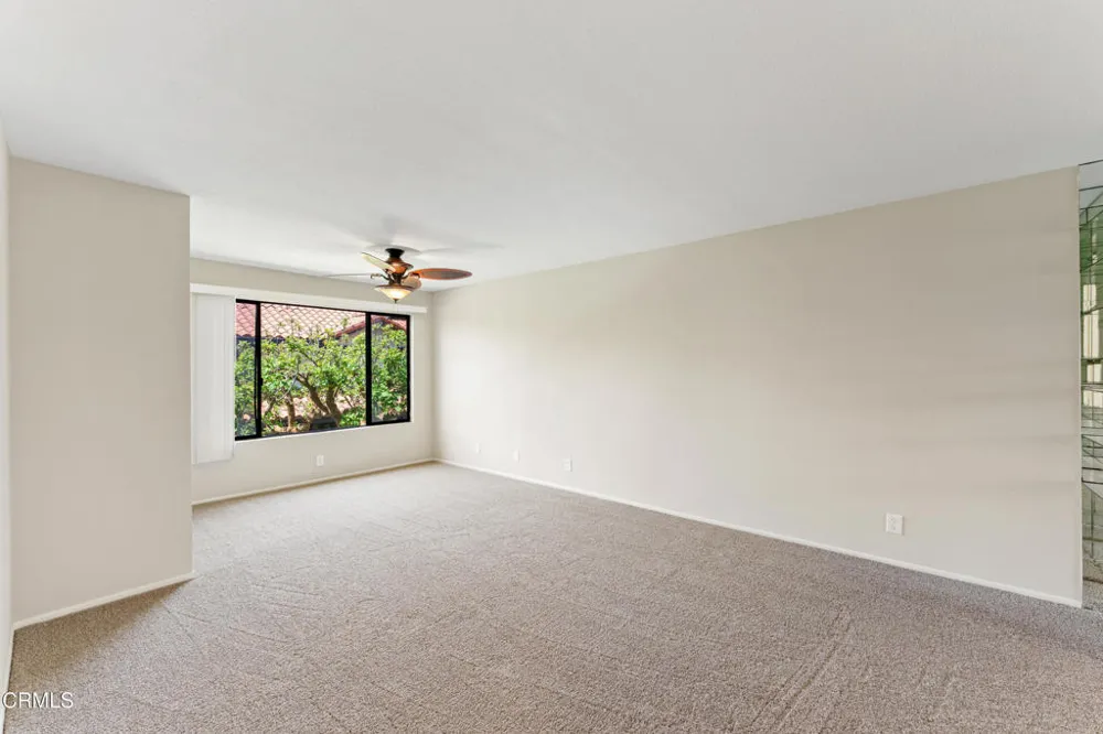 2167 Martinique Lane Oxnard, CA 93035