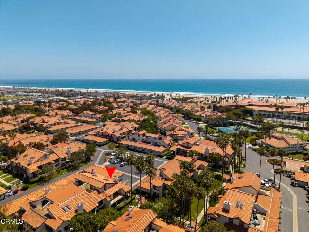 2167 Martinique Lane Oxnard, CA 93035