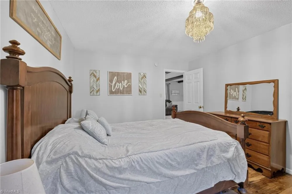 140 Raintree Road Advance, NC 27006