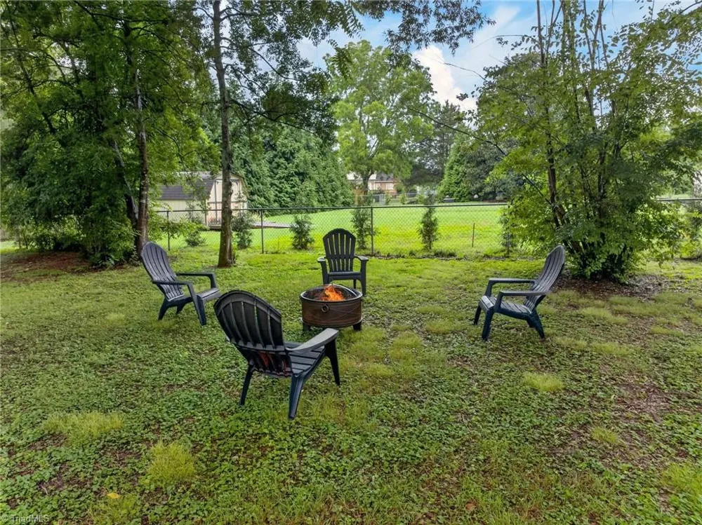 140 Raintree Road Advance, NC 27006