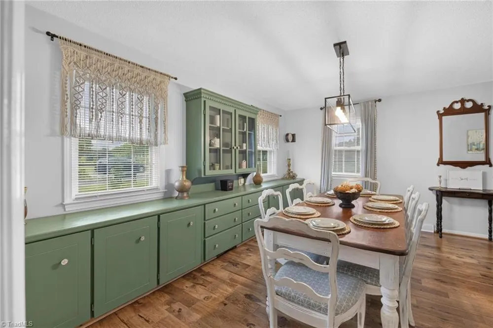 140 Raintree Road Advance, NC 27006