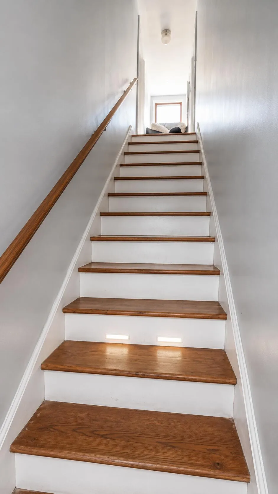 3256 Hillcroft Avenue SW Wyoming City, MI 49548