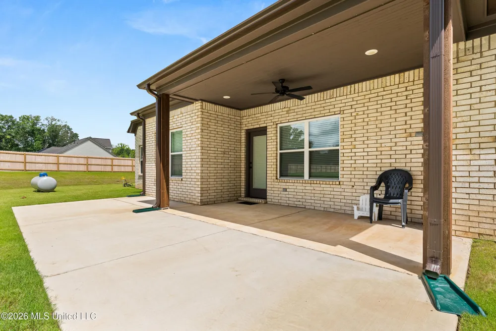 230 Centerline Roper Loop Byhalia, MS 38611