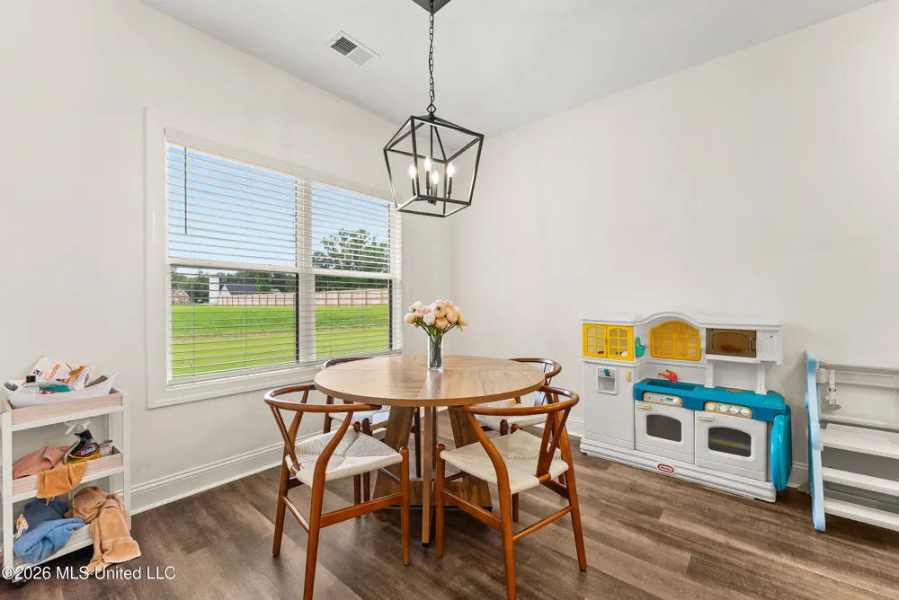 230 Centerline Roper Loop Byhalia, MS 38611
