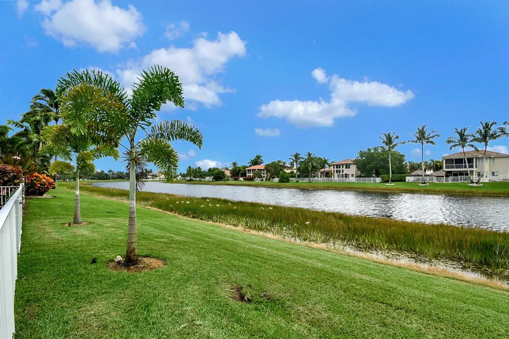11618 MANATEE BAY LANE Wellington, FL 33449