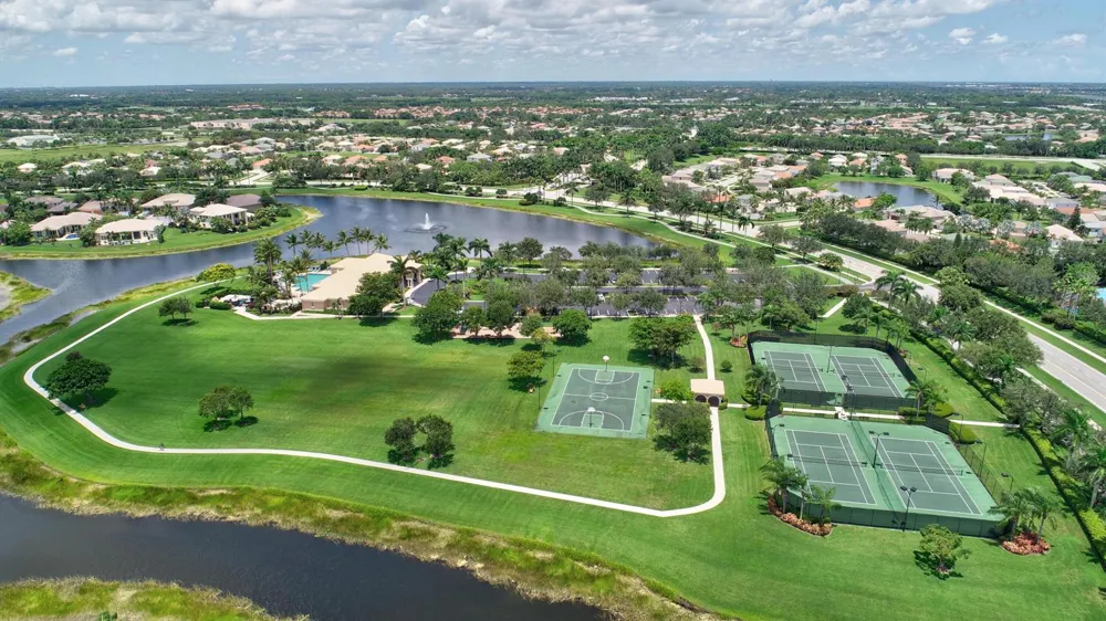 11618 MANATEE BAY LANE Wellington, FL 33449