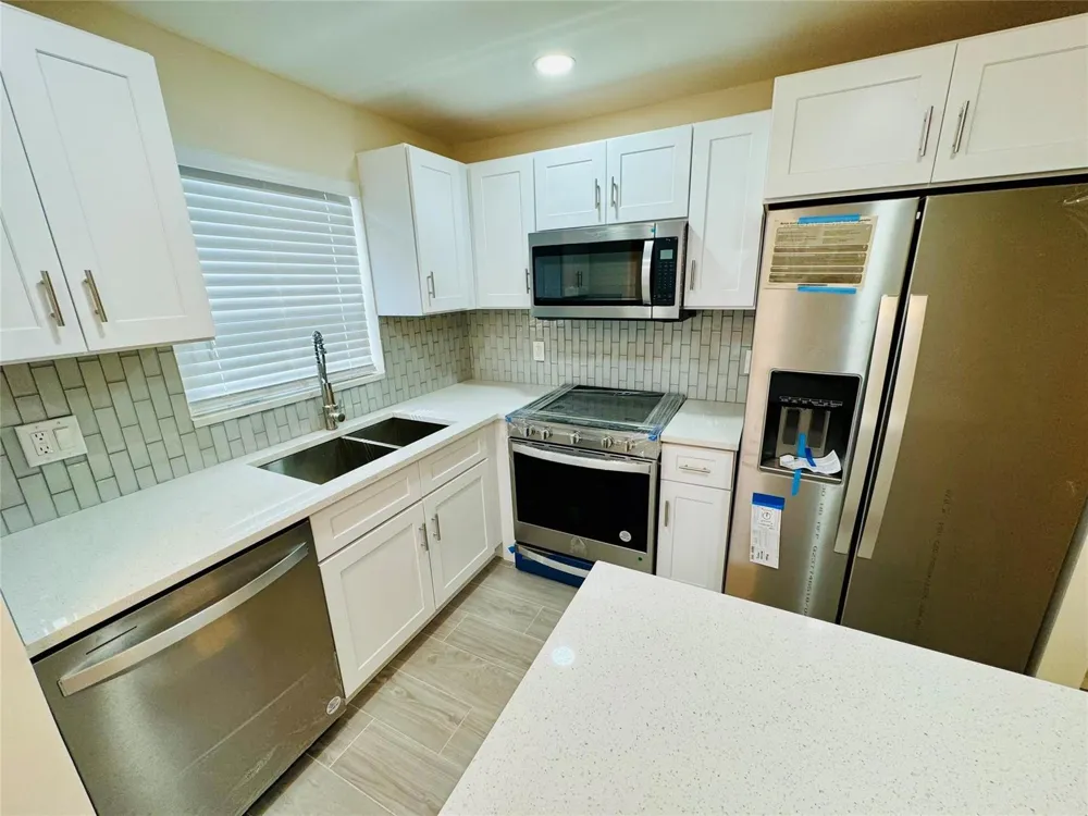805 W OAKLAND PARK BOULEVARD #E5 Wilton Manors, FL 33311