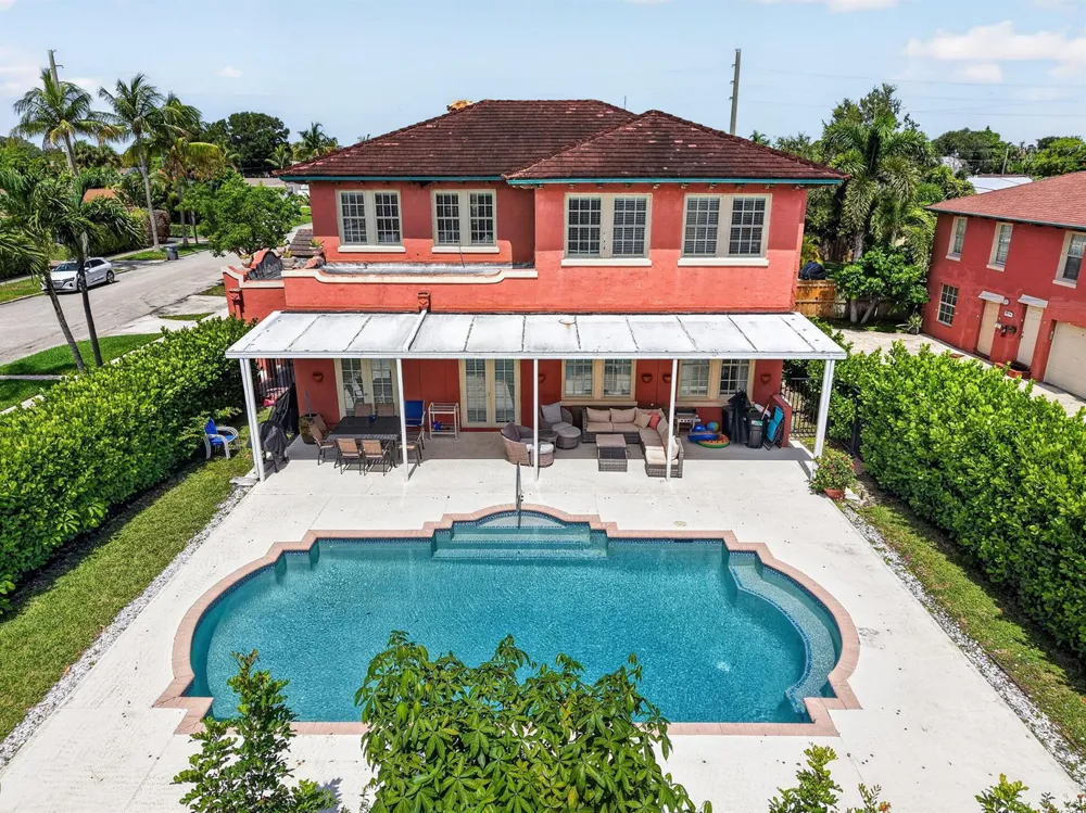 227 Foresteria Drive Lake Park, FL 33403