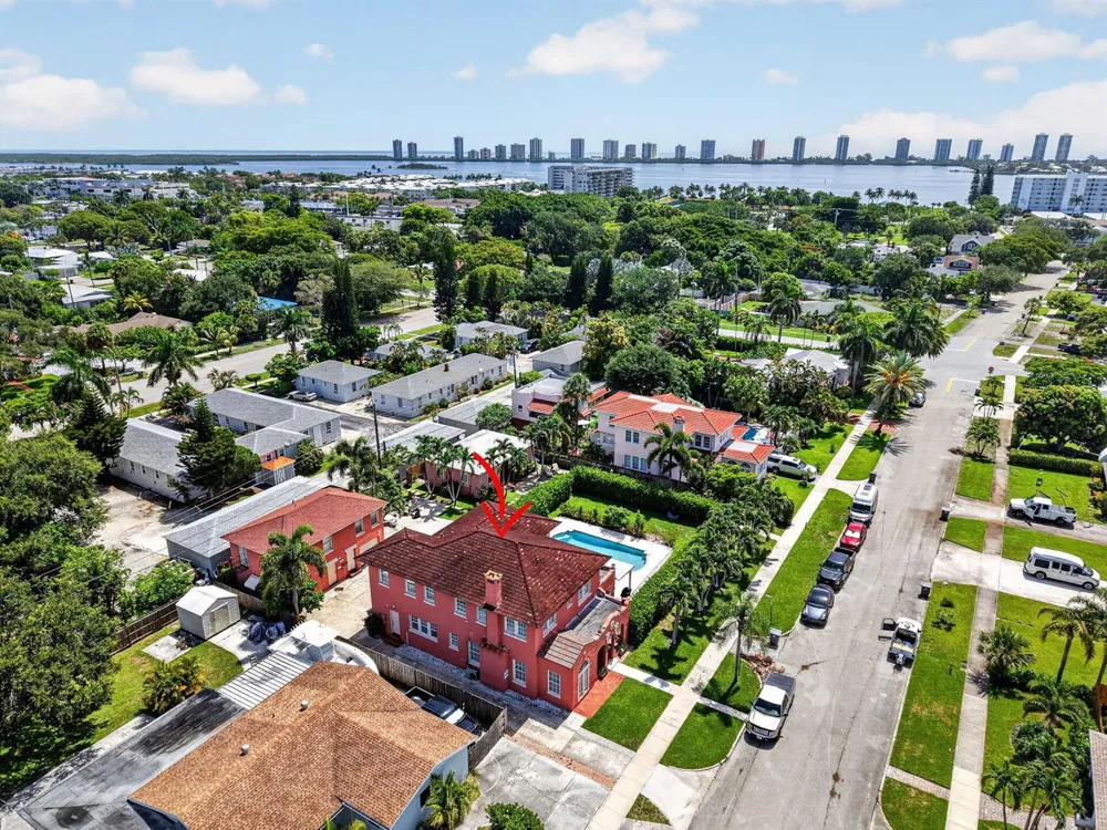 227 Foresteria Drive Lake Park, FL 33403
