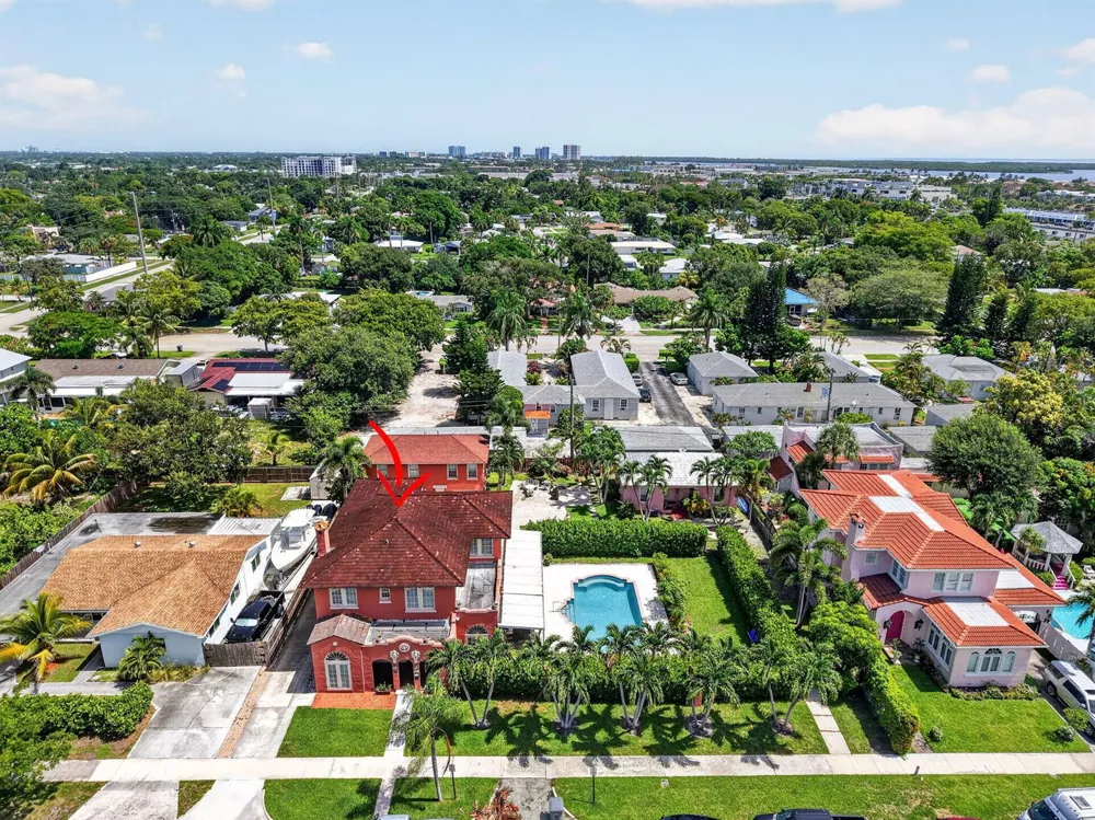 227 Foresteria Drive Lake Park, FL 33403