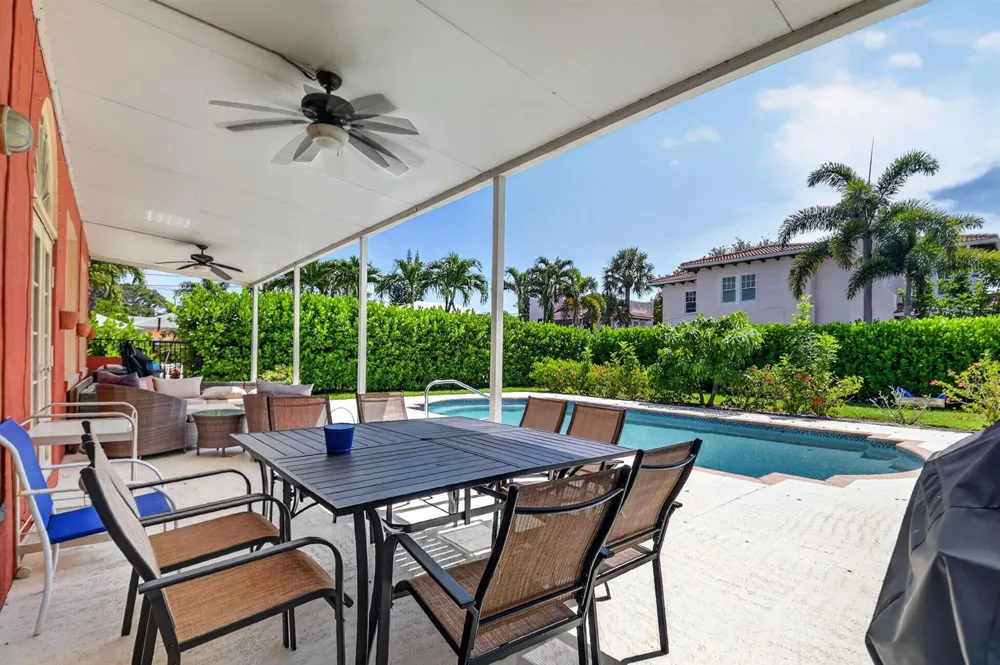 227 Foresteria Drive Lake Park, FL 33403