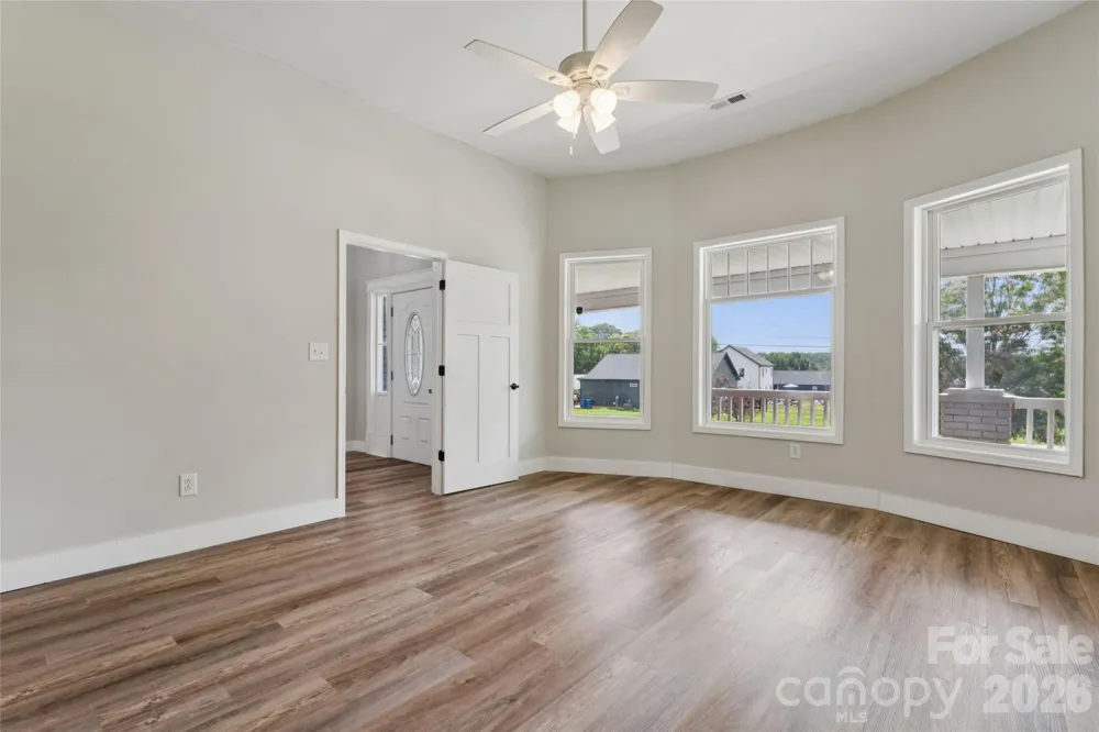776 S Grove Street Extension Lincolnton, NC 28092