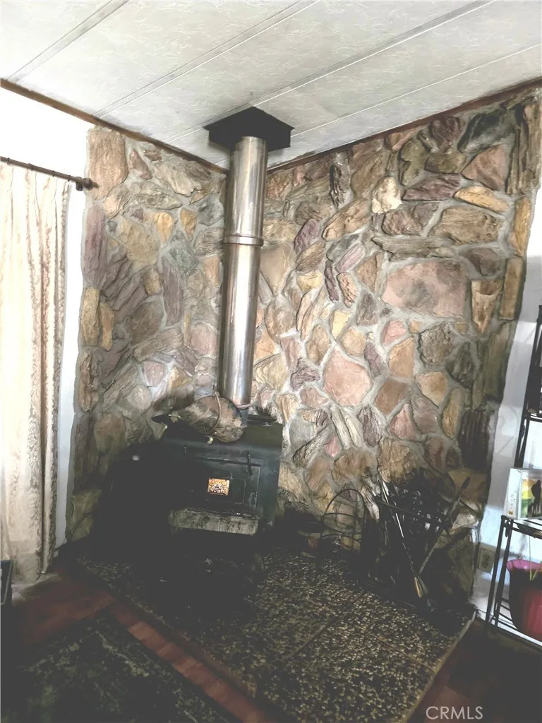 10623 Desert View Pinon Hills, CA 92372