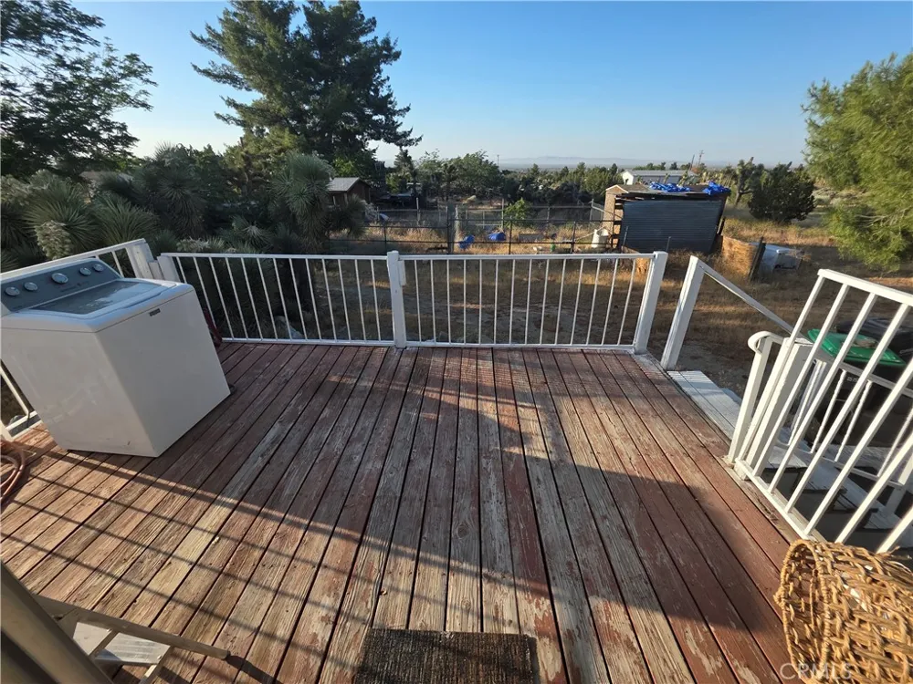 10623 Desert View Pinon Hills, CA 92372