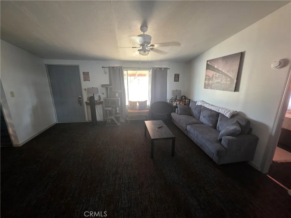 10623 Desert View Pinon Hills, CA 92372