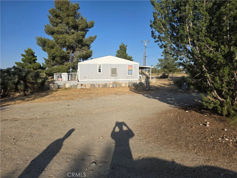10623 Desert View Pinon Hills, CA 92372
