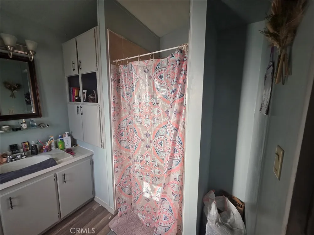 10623 Desert View Pinon Hills, CA 92372